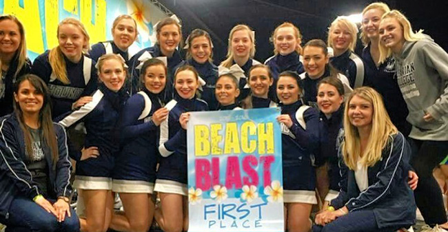 Greyhounds Place First at Philly Beach Championships