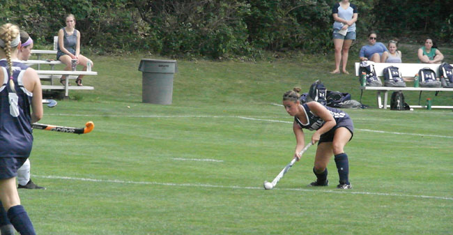 Field Hockey Falls to Arcadia in Non-Conference Match
