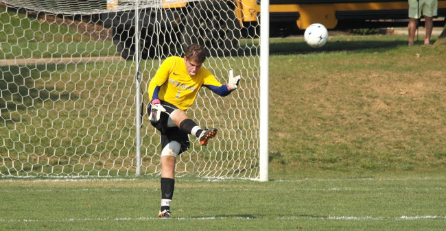 Boland Posts Clean Sheet in Scoreless Draw With Lebanon Valley