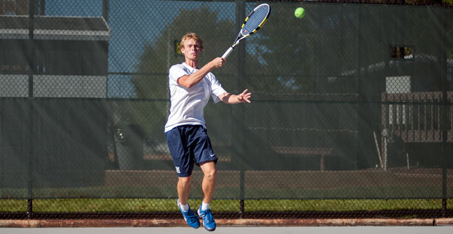 Men's Tennis Team Opens Court With Youthful Energy