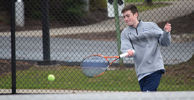 Men's Tennis Falls to Muhlenberg in Non-Conference Action