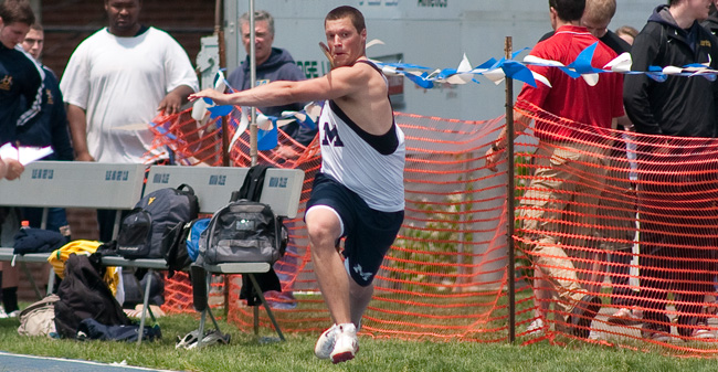 Javelin Throwers Compete at Sam Howell Invitational