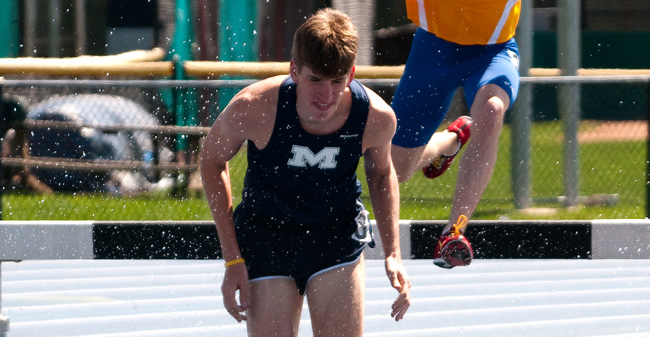Donald Noble Sets School Record in 5K to Lead Moravian at ECAC Championships
