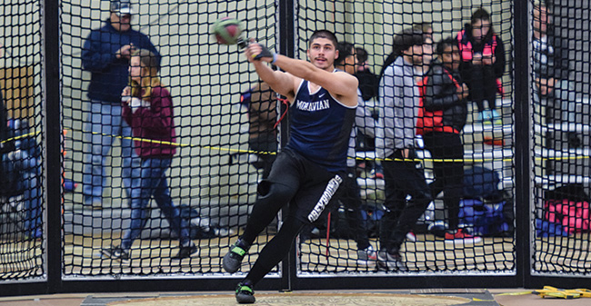 Moravian Posts Nine Top 10 Finishes at Ithaca Bomber Invitational