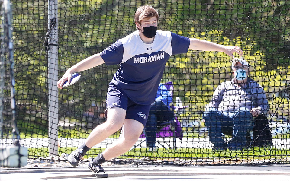 Jeremy Goll competes in the discus throw at the Elizabethtown College Final Tune-Up Meet. Photo courtesy of James Vernon.