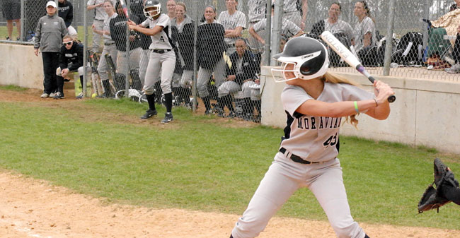 Softball Settles in for 16-4 Victory Over Grove City