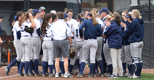 The Greyhounds huddle between innings of a doubleheader versus rival Muhlenberg College in 2017.