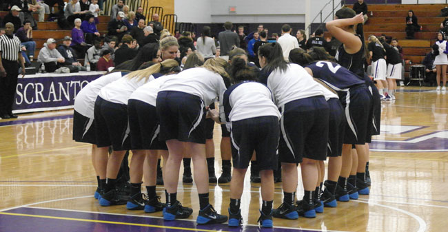 Women's Basketball Picked to Finish 3rd in Landmark Conference