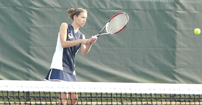 Women's Tennis Remains Undefeated with Win at Albright