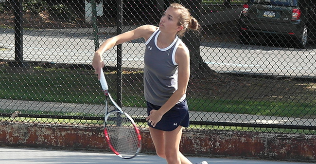 Hounds Open Action at USTA-ITA Southeast Regional