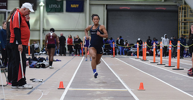 Women Finish as Runner-Up at 2017 Landmark Conference Indoor Championship