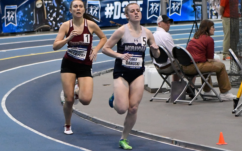 Senior Carly Danoski runs in the 800-meter run during 2019 NCAA Division III Indoor National Championships in Boston. Photo by D3photography.com.