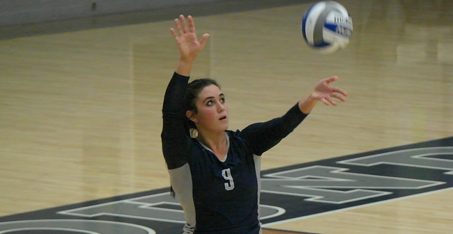 Volleyball Drops Straight Sets to York in Championship Round