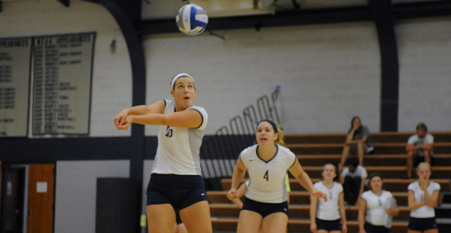 Volleyball Drops Non-Conference Match at Widener