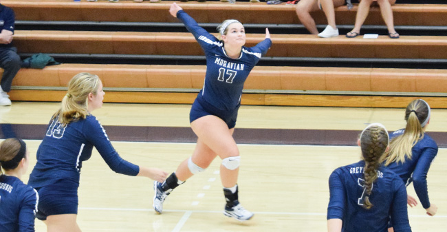 Volleyball Splits on Second Day of Wilkes Colonel Clash