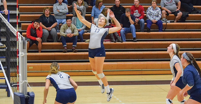Volleyball Falls to Arcadia in Non-Conference Action