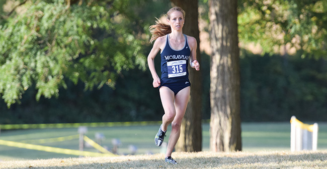 Women Finish First at Moravian Invitational Friday Evening