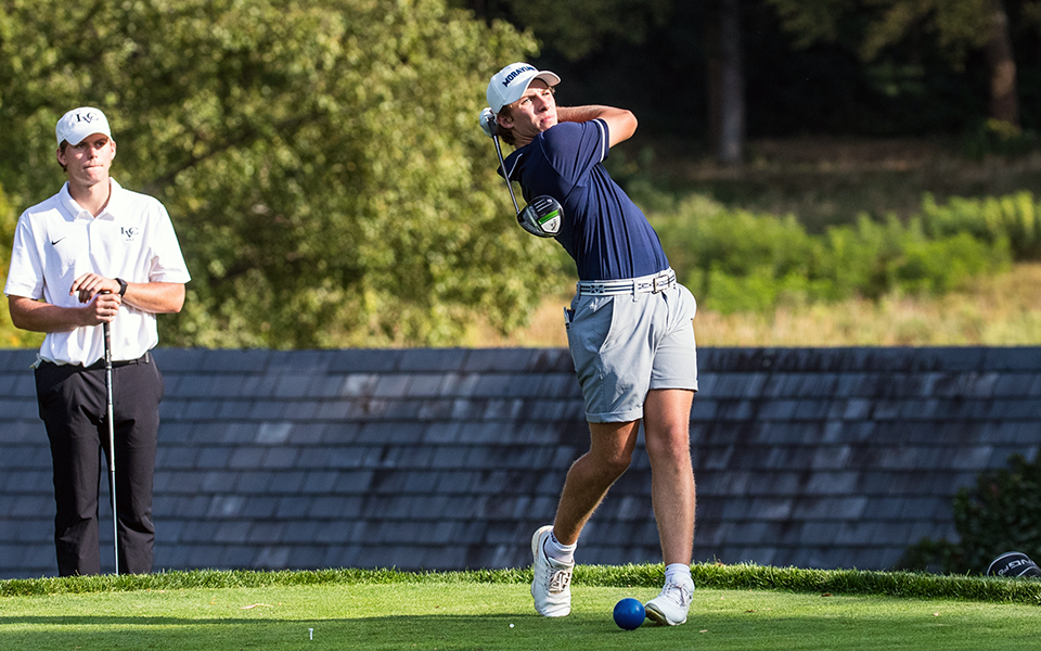 Junior Robbie McNelly tees off during the Moravian Weyhill Classic at Saucon Valley Country Club this fall. Photo by Cosmic Fox Media / Matthew Levine '11