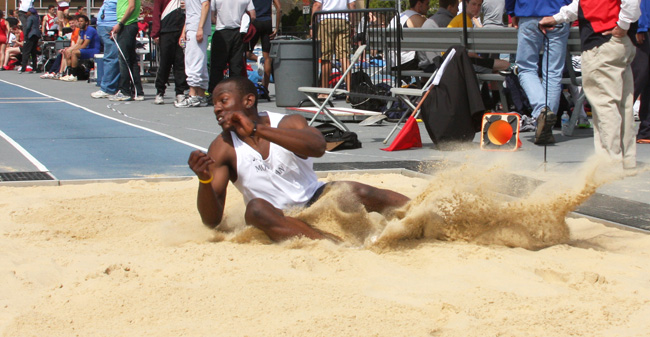 Joint Wins Long Jump to Lead Men at Coach P Open