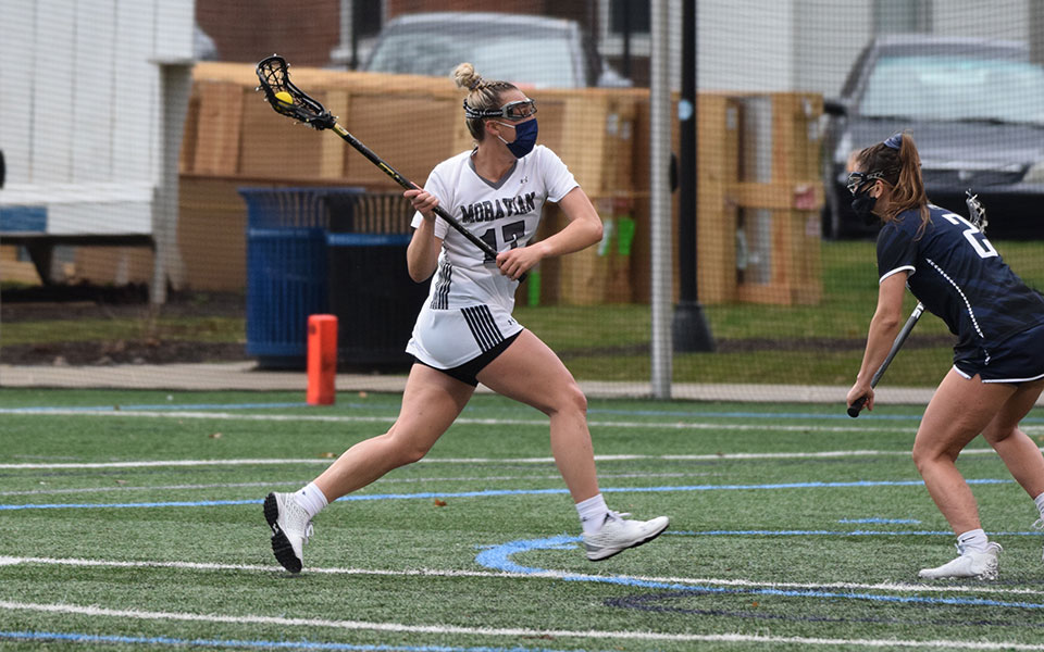 Meaghan McMullan '21 looks to shoot during the first half versus Drew University on John Makuvek Field.