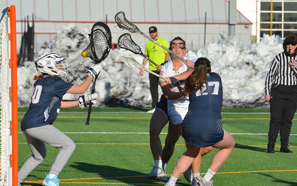 Sophomore goalie Kayla Graef makes a save at Muhlenberg College. Photo by Sierra Addy/Muhlenberg College Athletic Communications