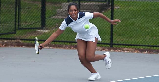 Women's Tennis Falls to DI Lafayette College, 6-3